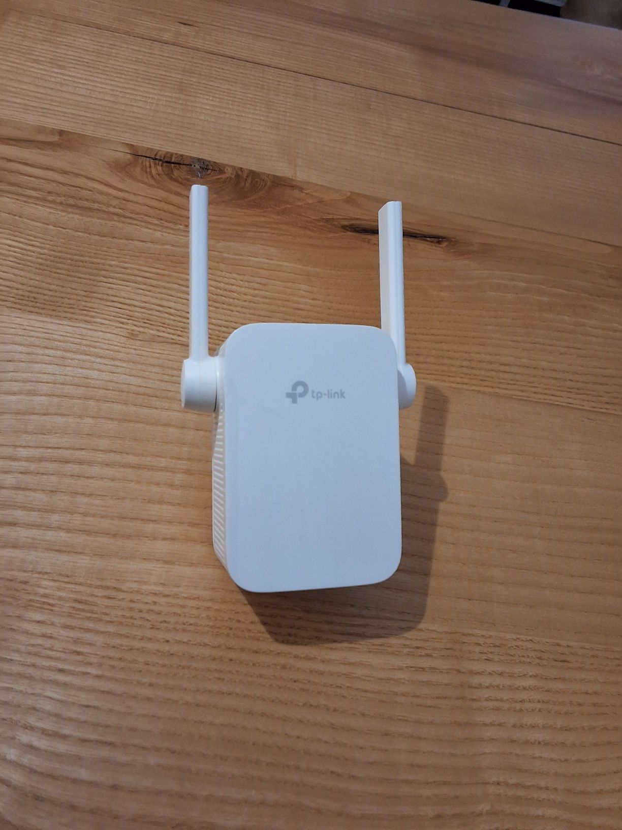 TP Link RE 205 Wzmacniacz sieci sygnalu wi fi