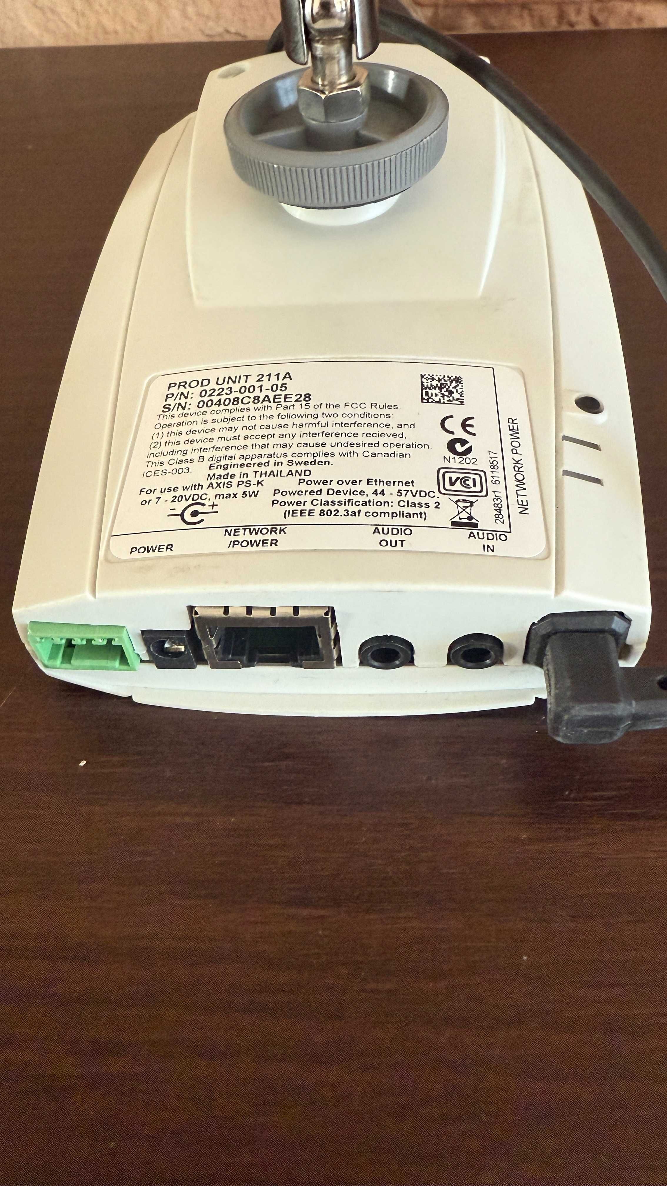 Kamery IP AXIS 211M i 211A - dwie kamery
