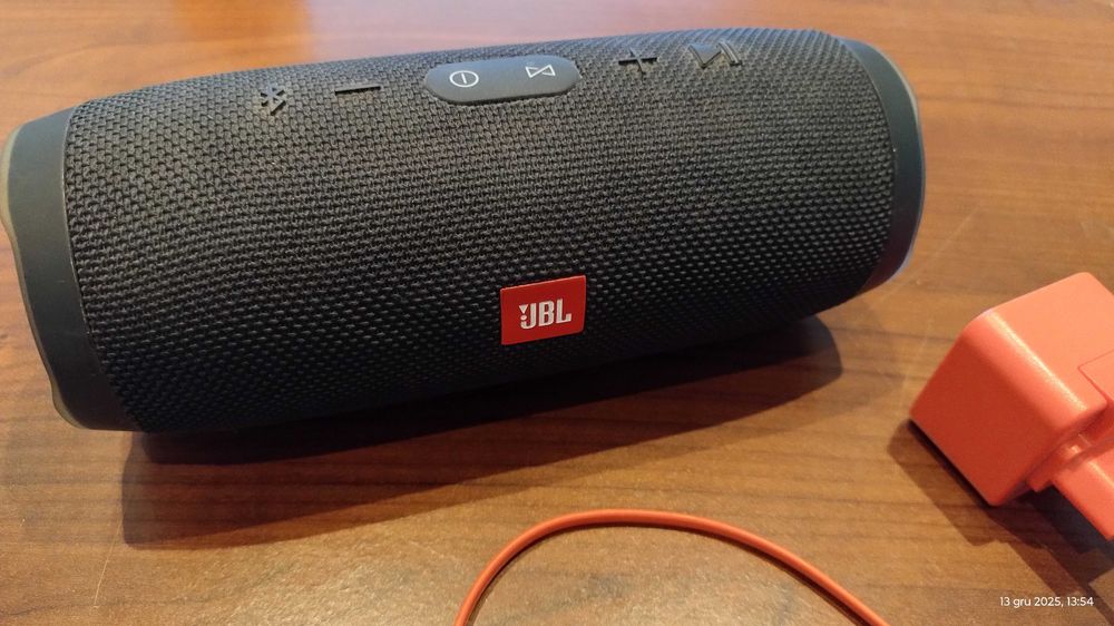 Głośnik JBL charge 3