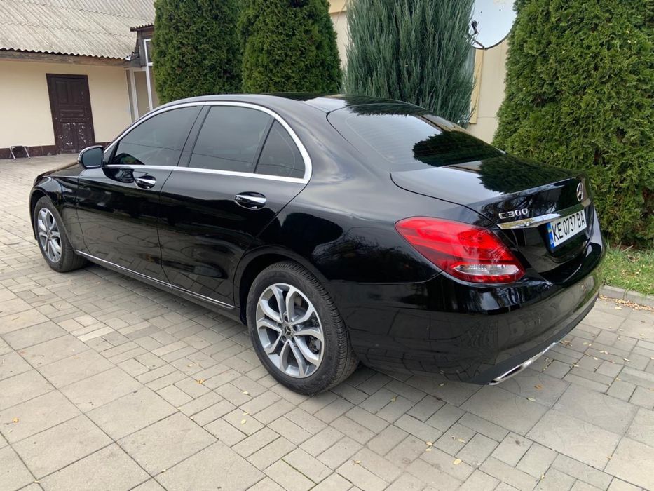 Mercedes-benz c300 4matik