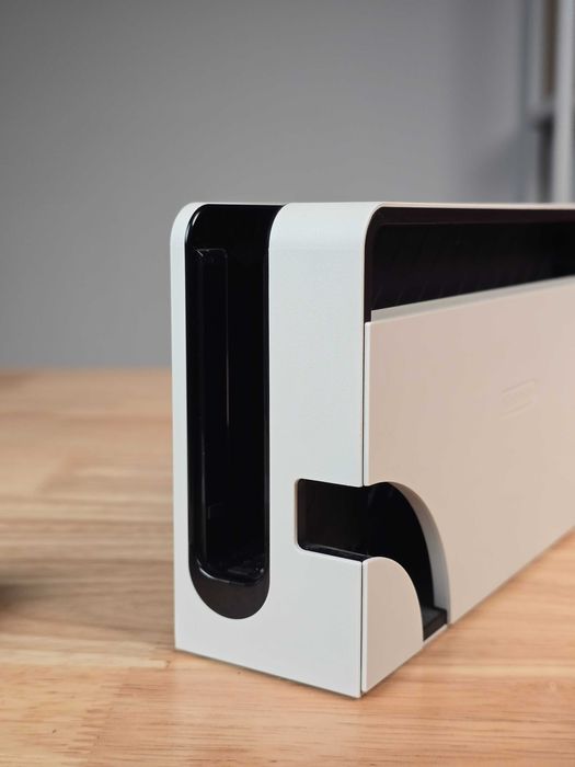 Nintendo Switch OLED + karta 256 GB + Etui + Folia