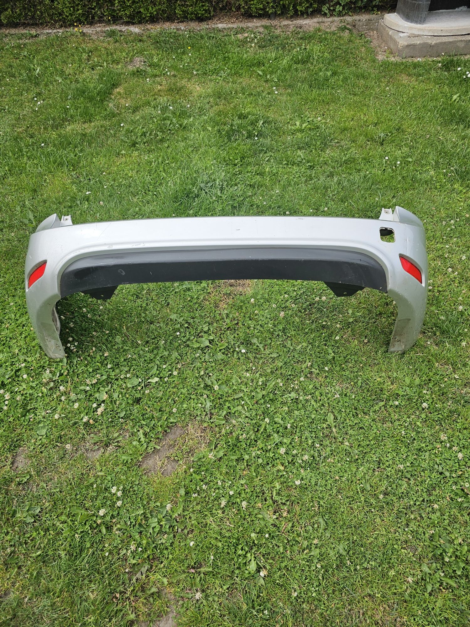 Zderzak fokus mk2 kombi 03