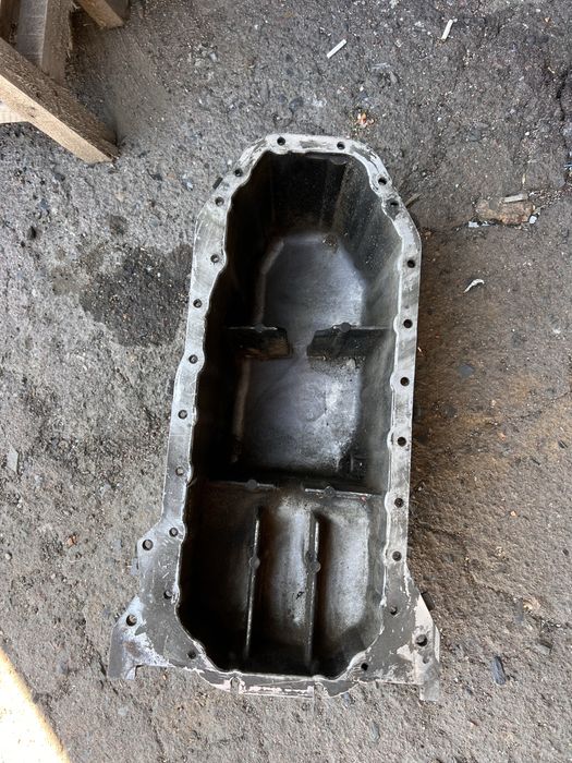 Поддон маслянныц Volkswagen Transporter t4 фольксваген транспорер