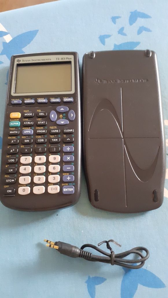 Calculadora Gráfica TI-83 Plus