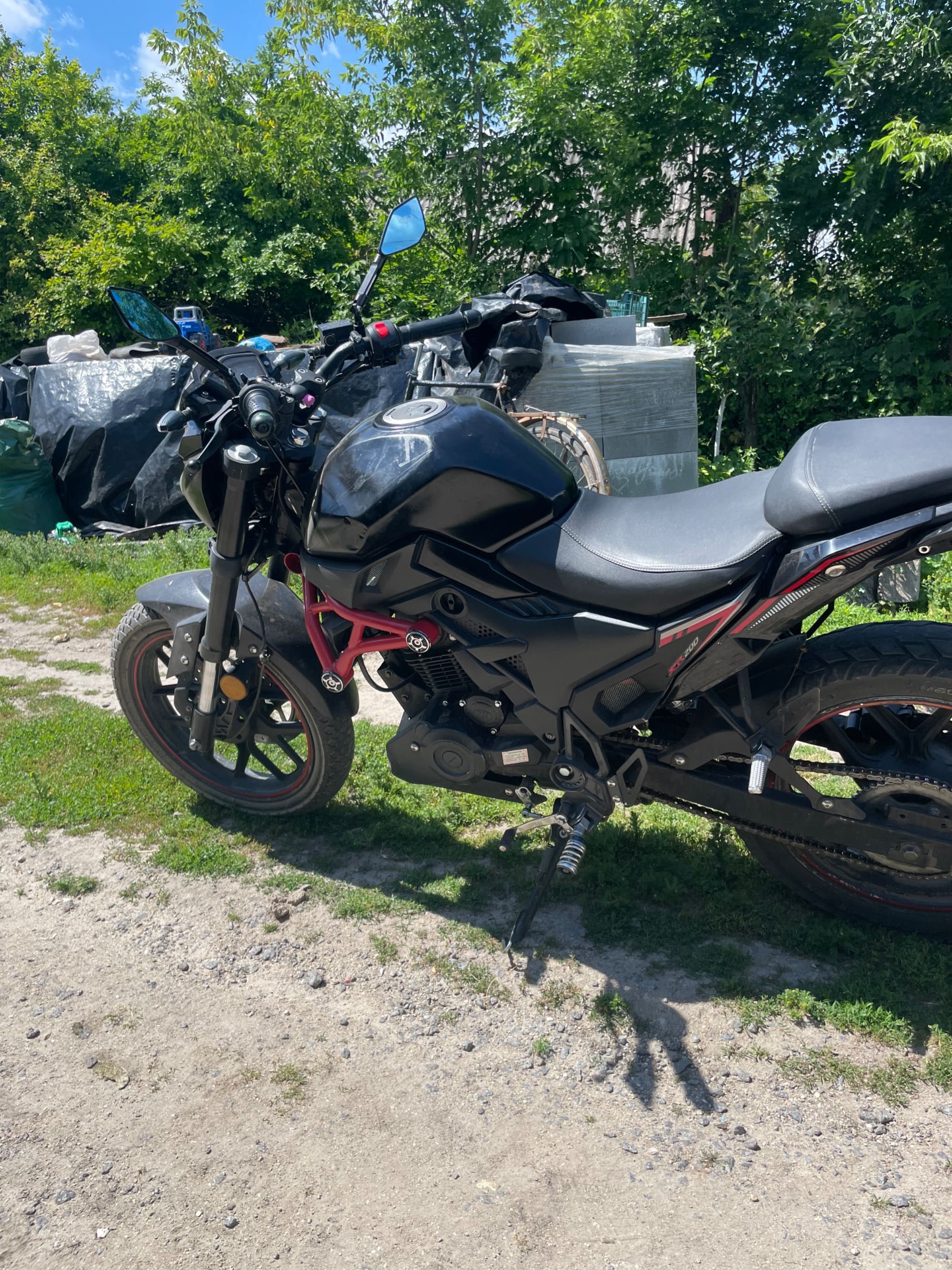Продам Lifan sr200