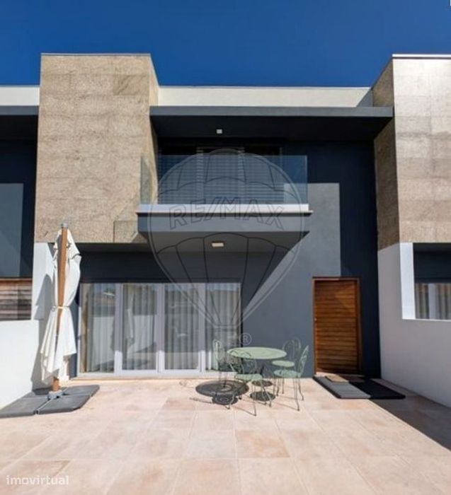 Moradia T3 - Torrão do Lameiro - Ovar