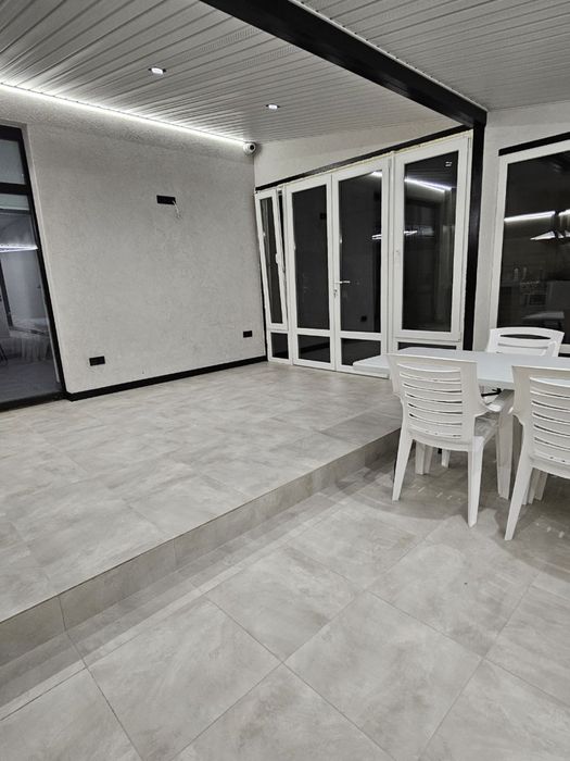 Совиньон. Новый Дом-дуплекс 125кв.м. Ремонт. Мебель. Супер цена!