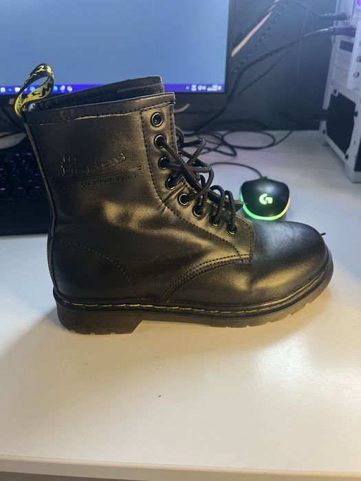 Dr. Martins 37 розмір