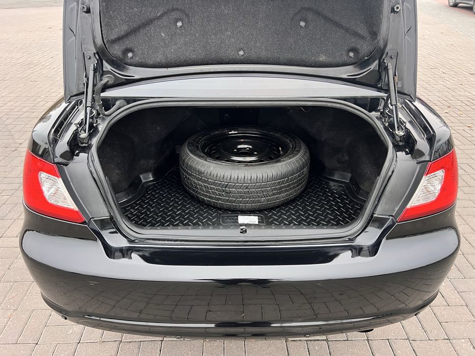 Mitsubishi Galant 2008