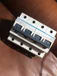 Material para quadros electricos