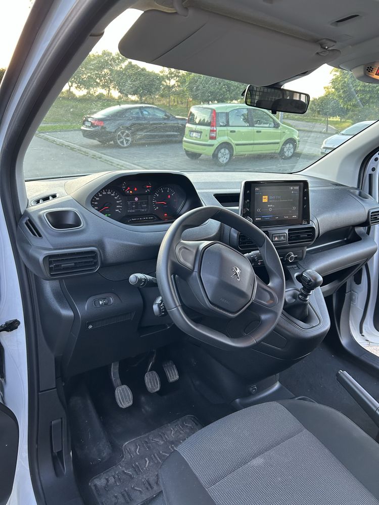 Peugeot Rifter 2023 1,5hdi, 18 tys przebieg