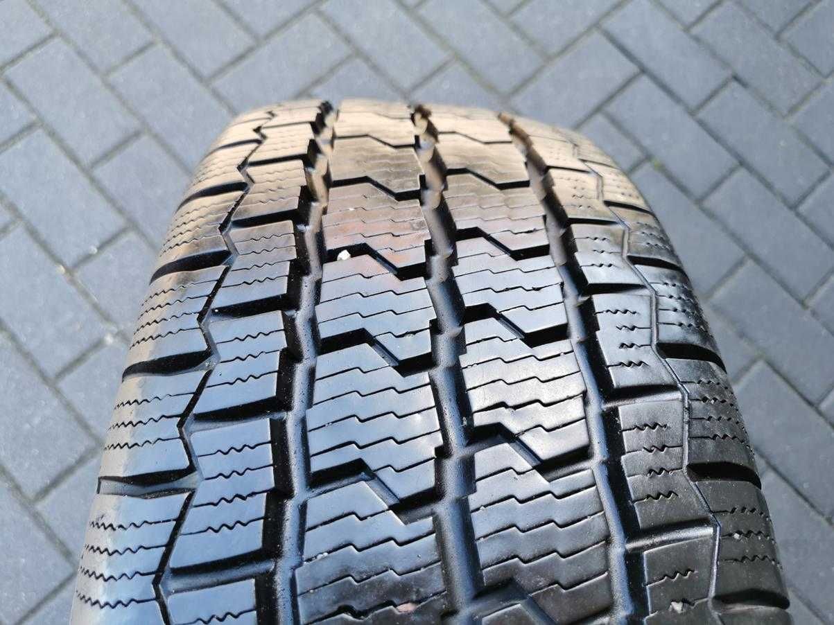 225/65 112/110R R16C CONTINENTAL VFS2 8mm Całoroczne 2022r Opony 2szt