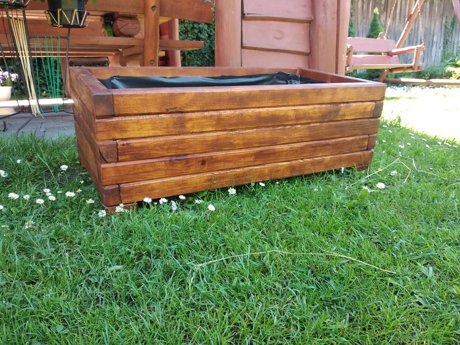 Donice drewniane doniczki pergole