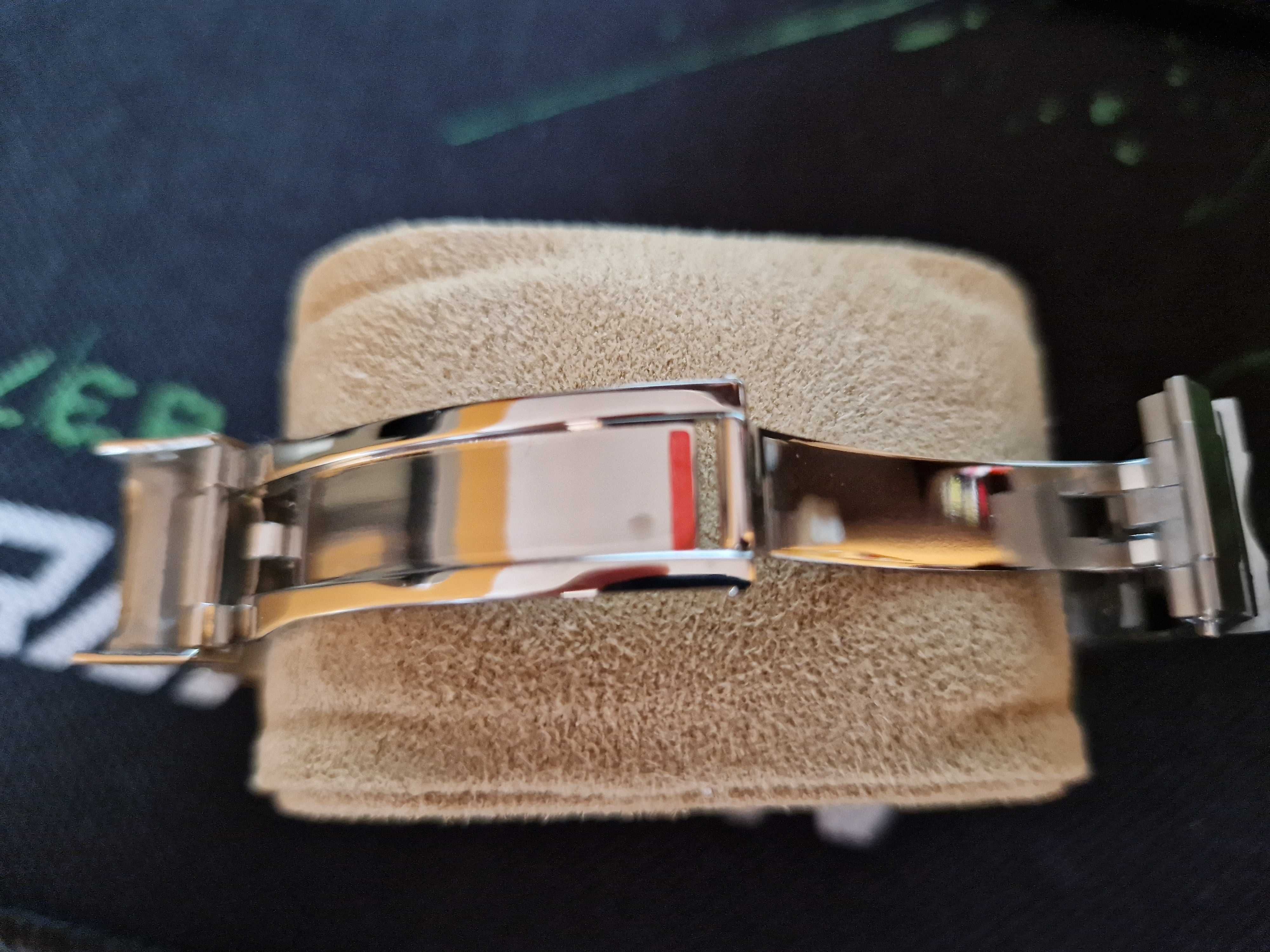 Nowy zegarek mechaniczny CRONOS, wzór Submariner