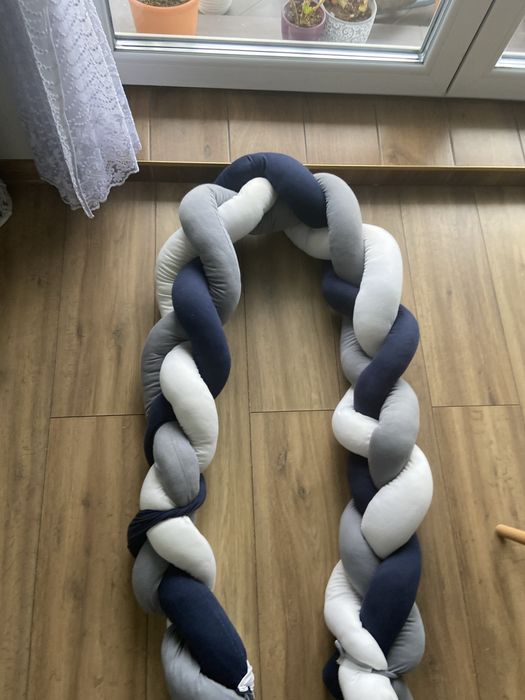 Warkocz do łóżeczka