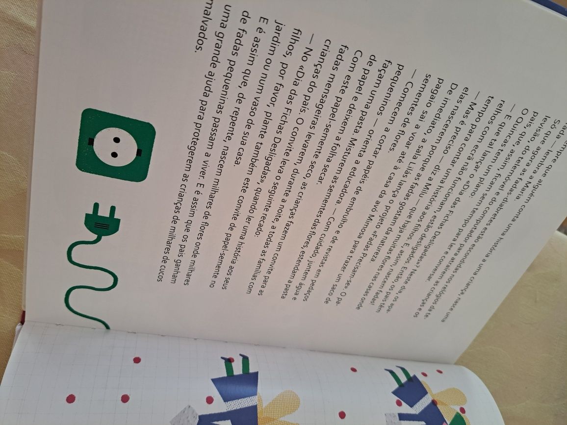 Livro Criança "A fada partiu a asa"