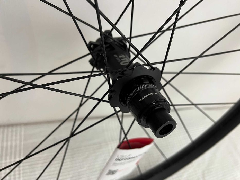 Koła DT Swiss M1900 Spline 29" IS przód tył BOOST Ratchet LN SRAM XD