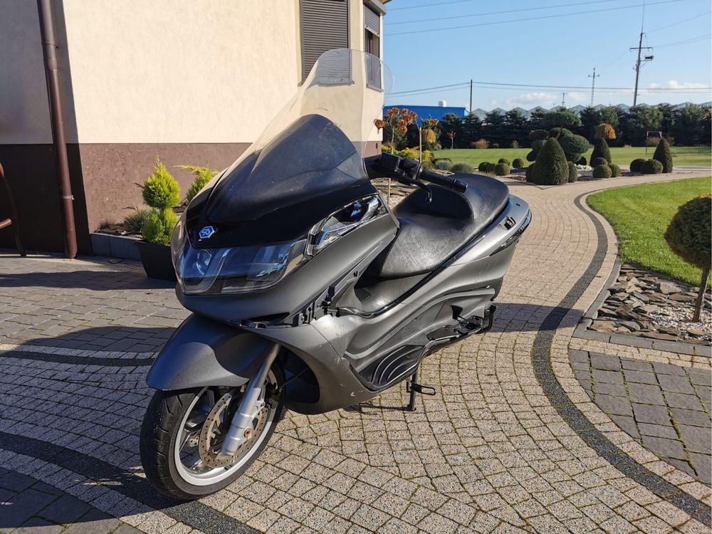 HIT PIAGGIO X10 2015, 125cc ladny lekko uszkodzony x9 mp3 forza