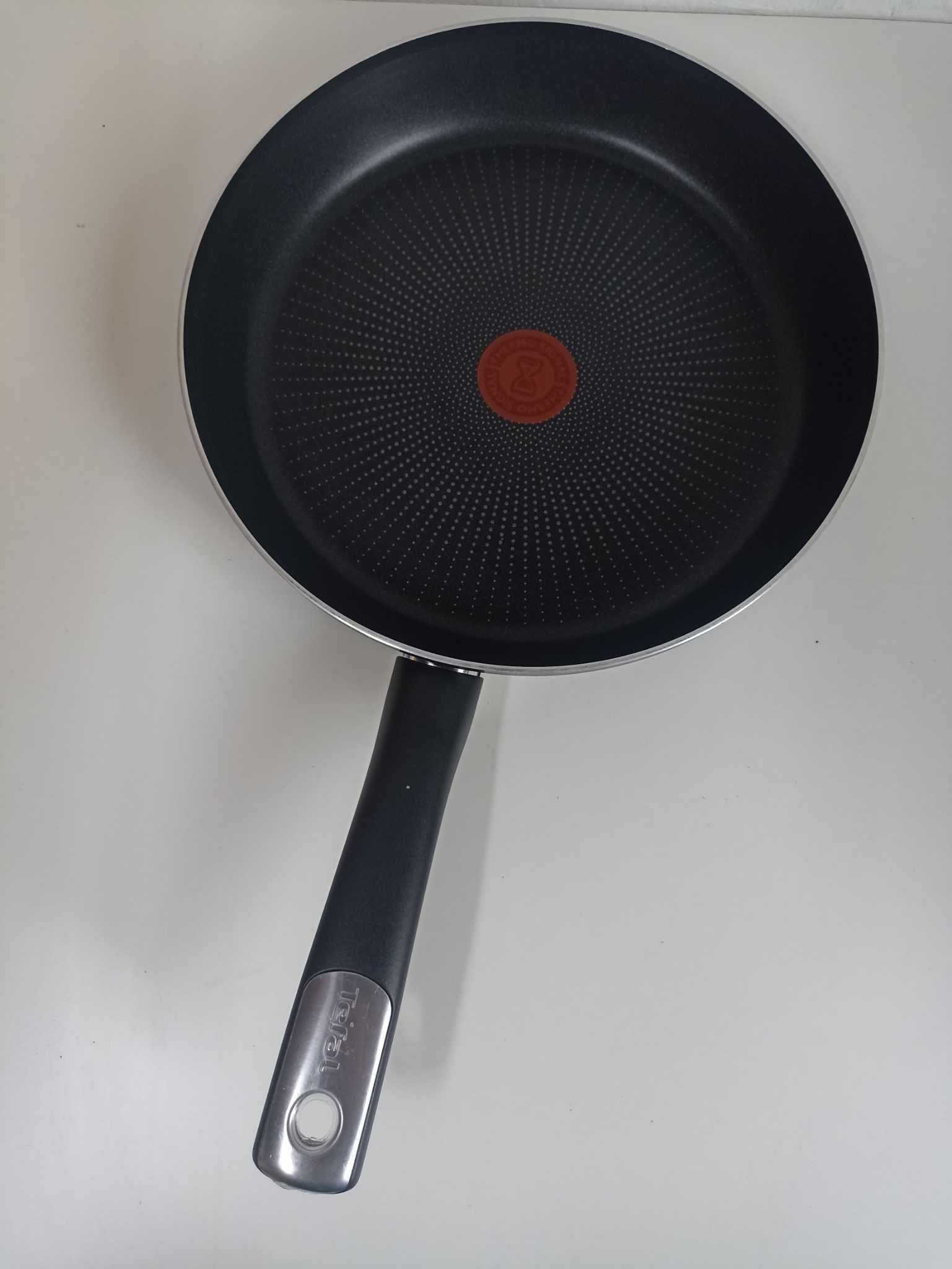 Patelnia Tefal 28 cm