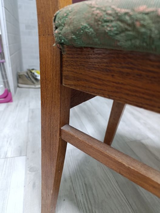 Стул со спинкой, дерево