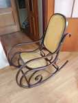 Fotel bujany drewniany