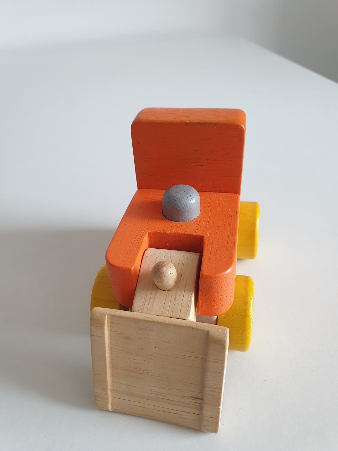 Spychacz drewniany plan toys