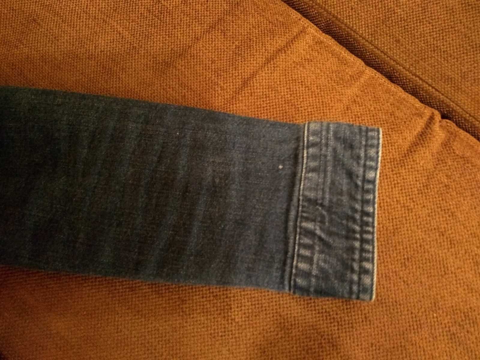 Kurtka jeansowa / kurteczka jeansowa  / bluza jeansowa wiek na 5 lat.