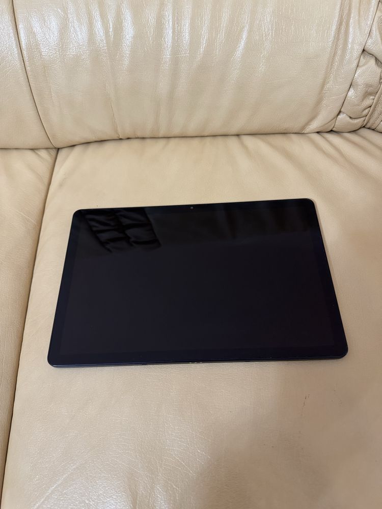Продам Samsung Galaxy Tab A9+ в идеальном состоянии