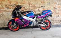 Yamaha YZF 750R Genesis