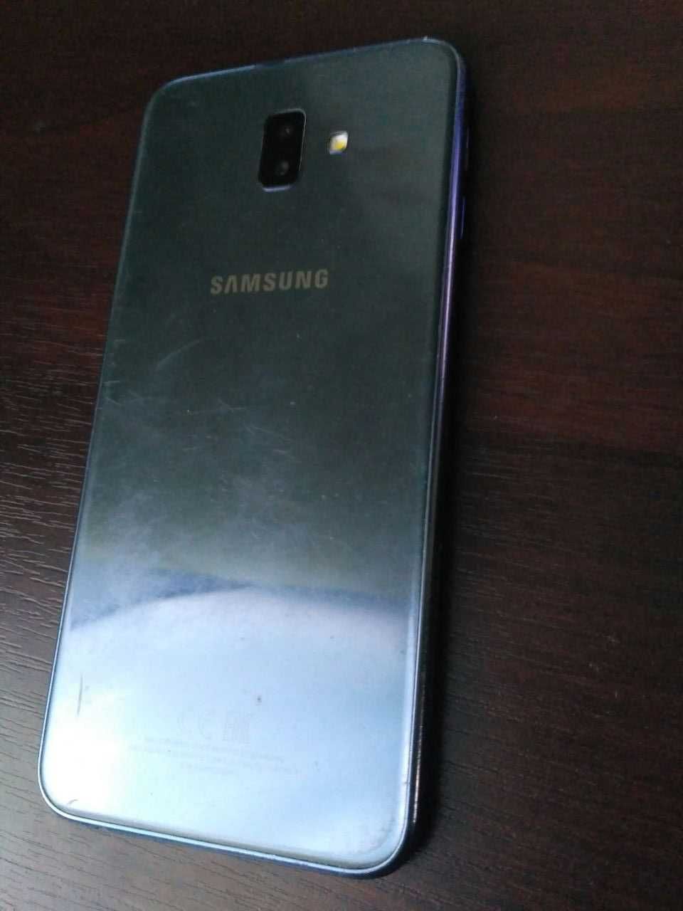 Смартфон Samsung Galaxy J6+ 3/32