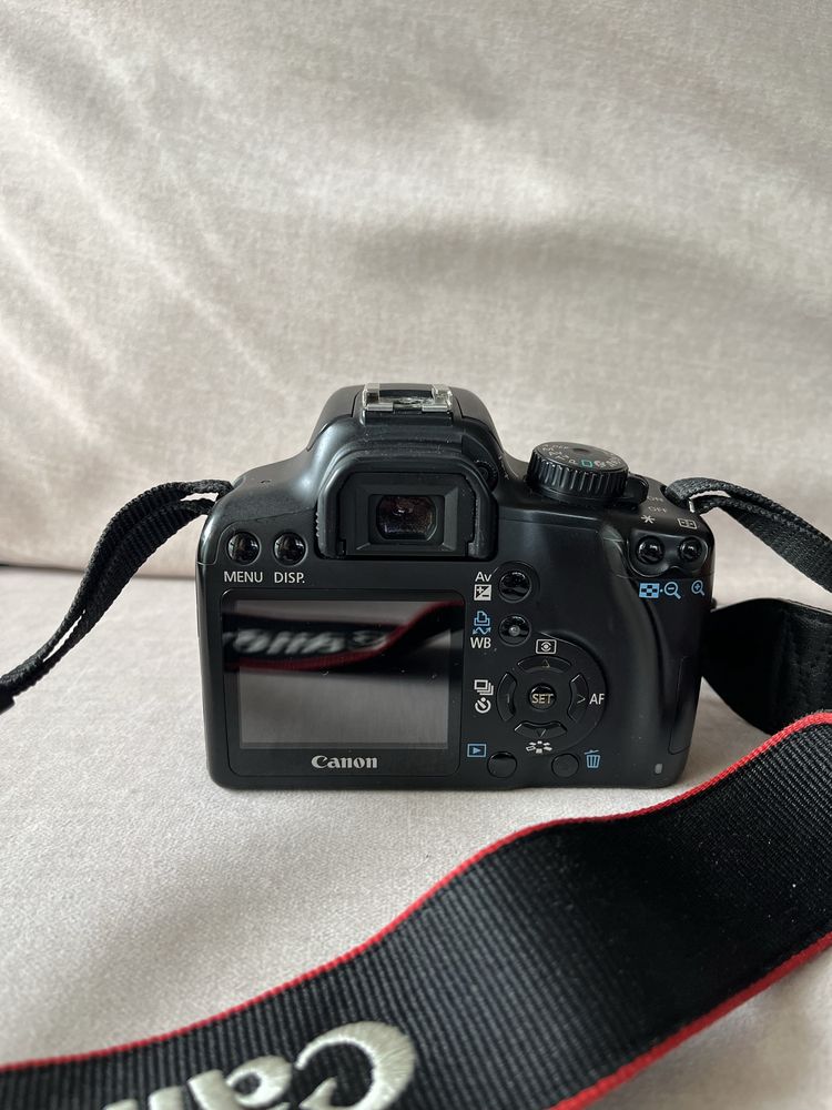 Canon EOS 1000D lustrzanka aparat bardzo dobry stan