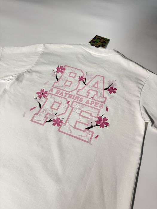 !!!РОЗПРОДАЖ!!! Футболка Bape x Sakura Чорна та біла розмір S