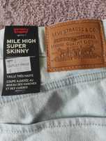 Джинси жіночі Levi`s. Колі білий.