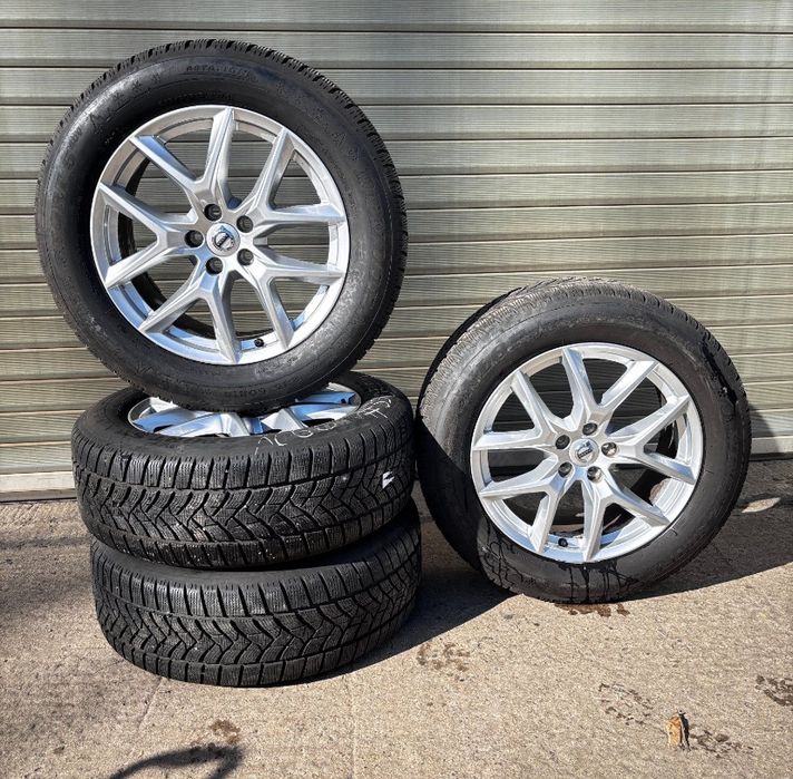 KOŁA 18 felgi Volvo XC60 II 5x108 opony zimowe Dunlop 4x 235/60R18
