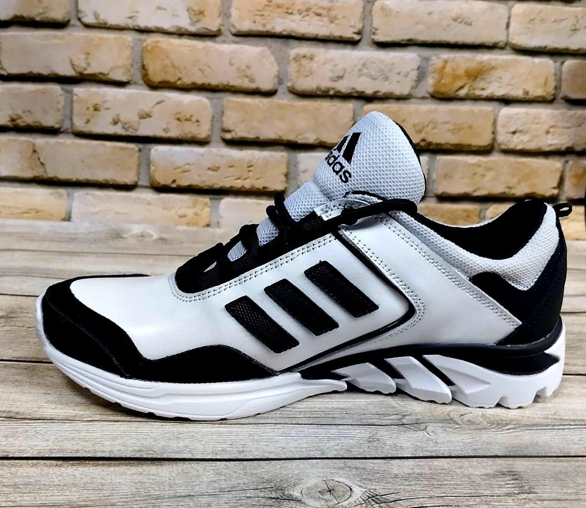 Кожаные кроссовки Adidas 40-45р.