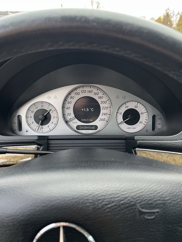 Mercedes-Benz E280 3.0 D