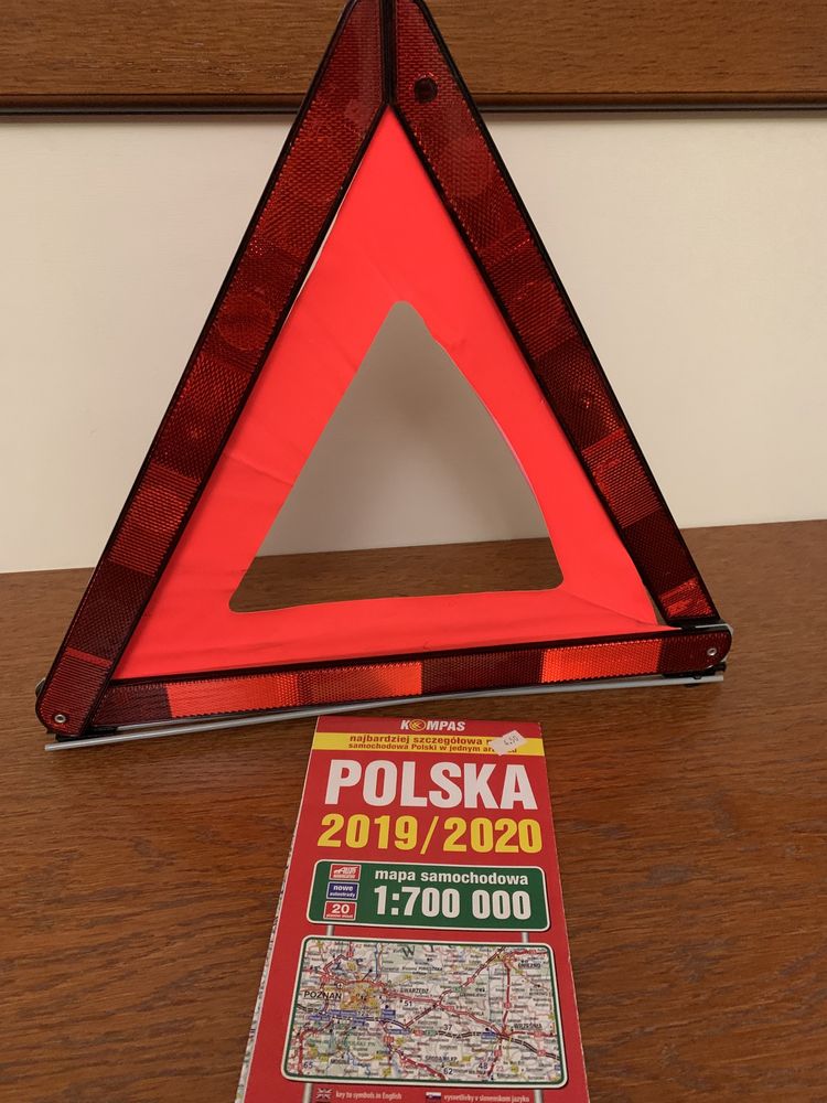 Opony zimowe, alufelgi, gaśnica, trojkat ostrzegawczy