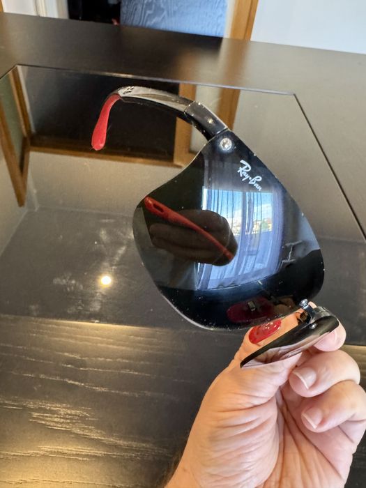 Oculos de Sol Ray Ban (Ferrari)