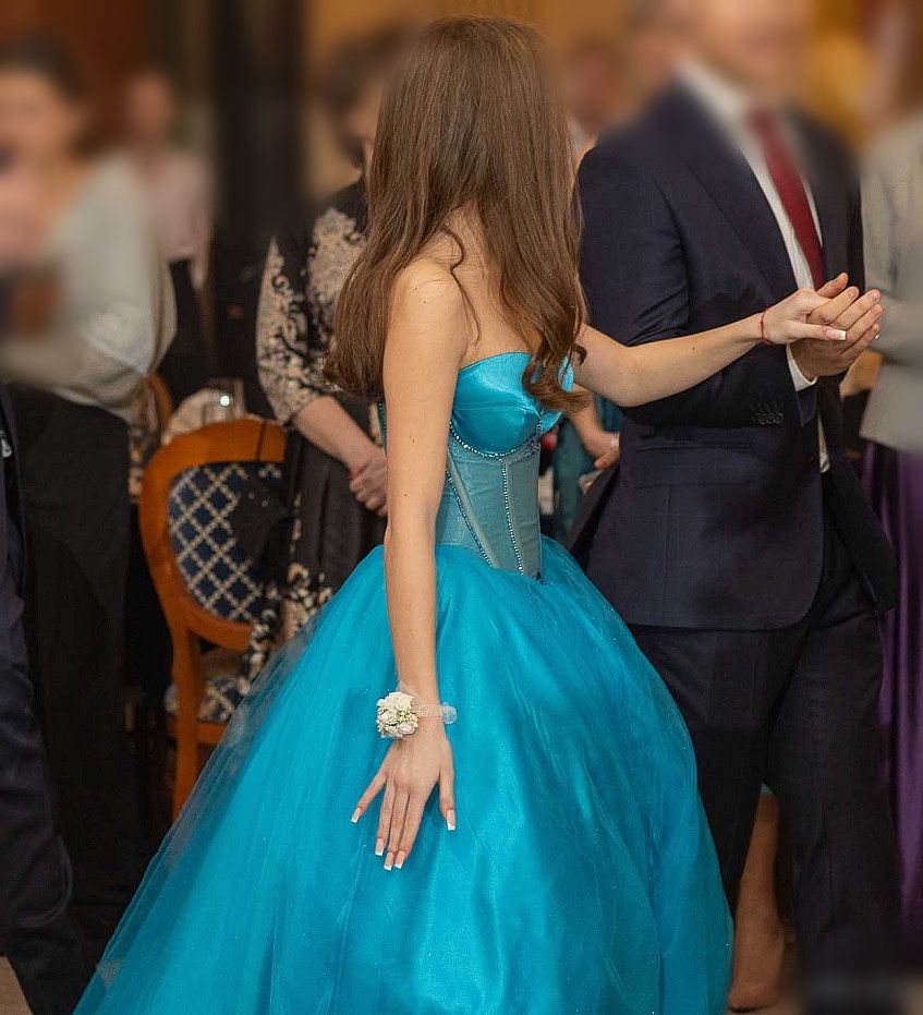 Sukienka na studniówkę 160cm Studniówka