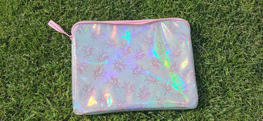 Etui na laptopa błyszczące w unicorn.