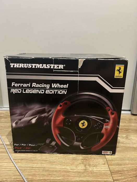 Kierwonica Thrustmaster Ferrari Red Legend Edition