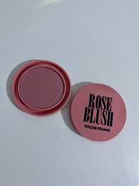 Blush rosa em pó