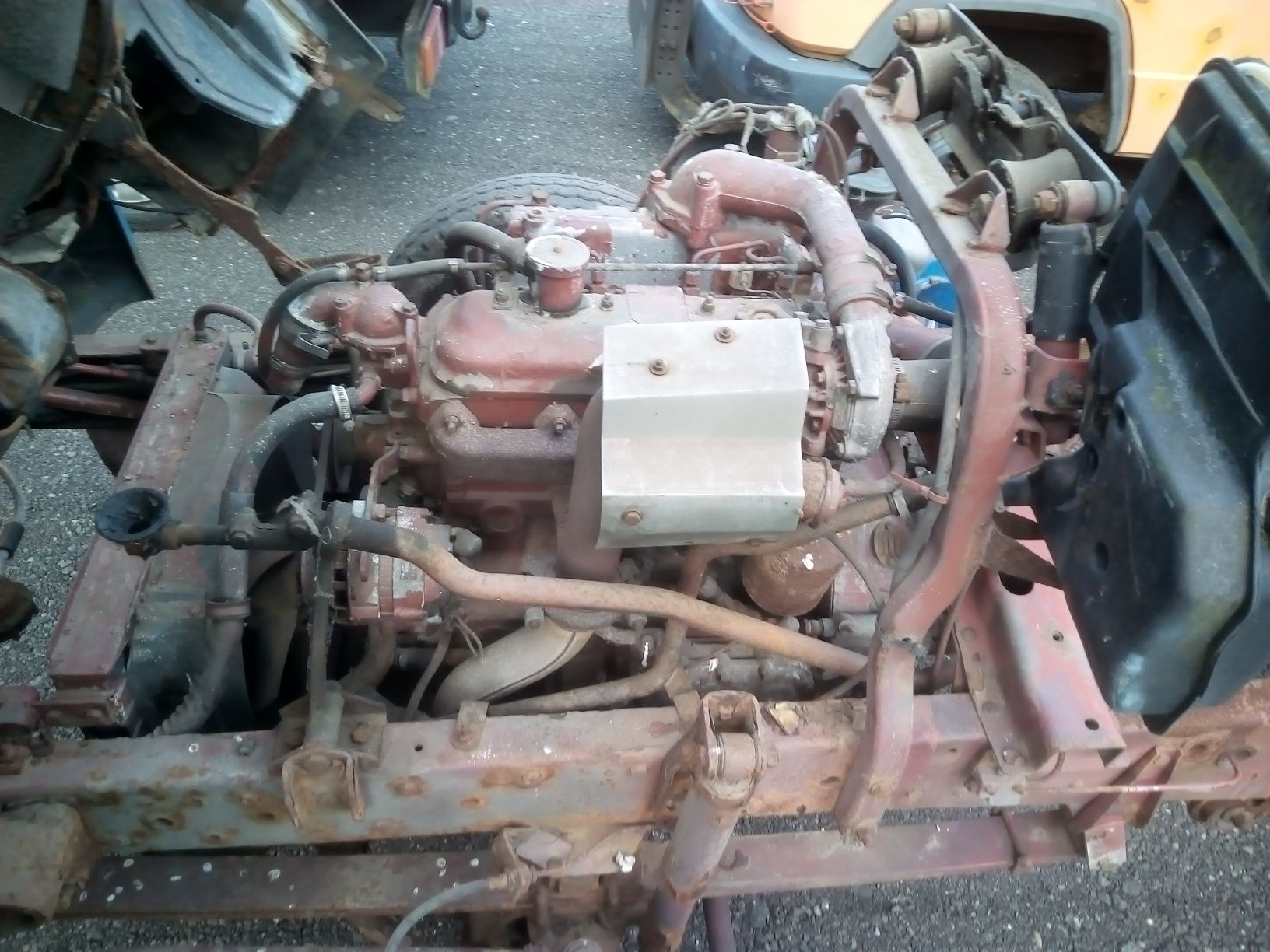 Iveco 6011   turbo diesel na części
