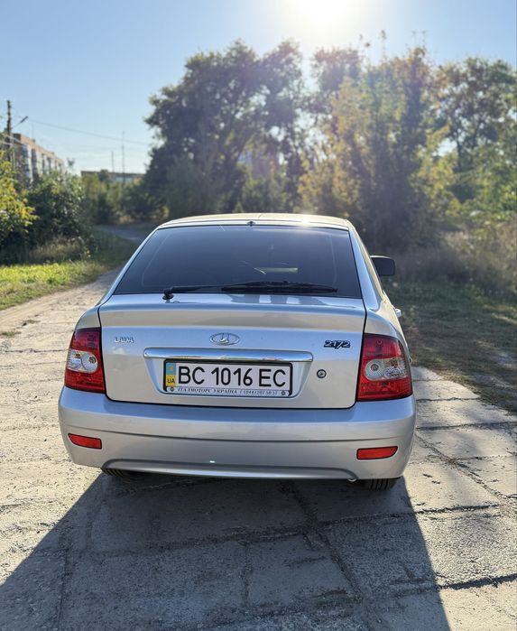 Лада Пріора 2172