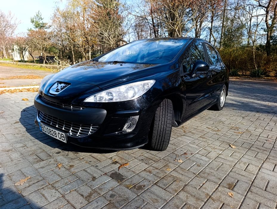 Peugeot 308 (2008) 1,6 бензин атмосфера