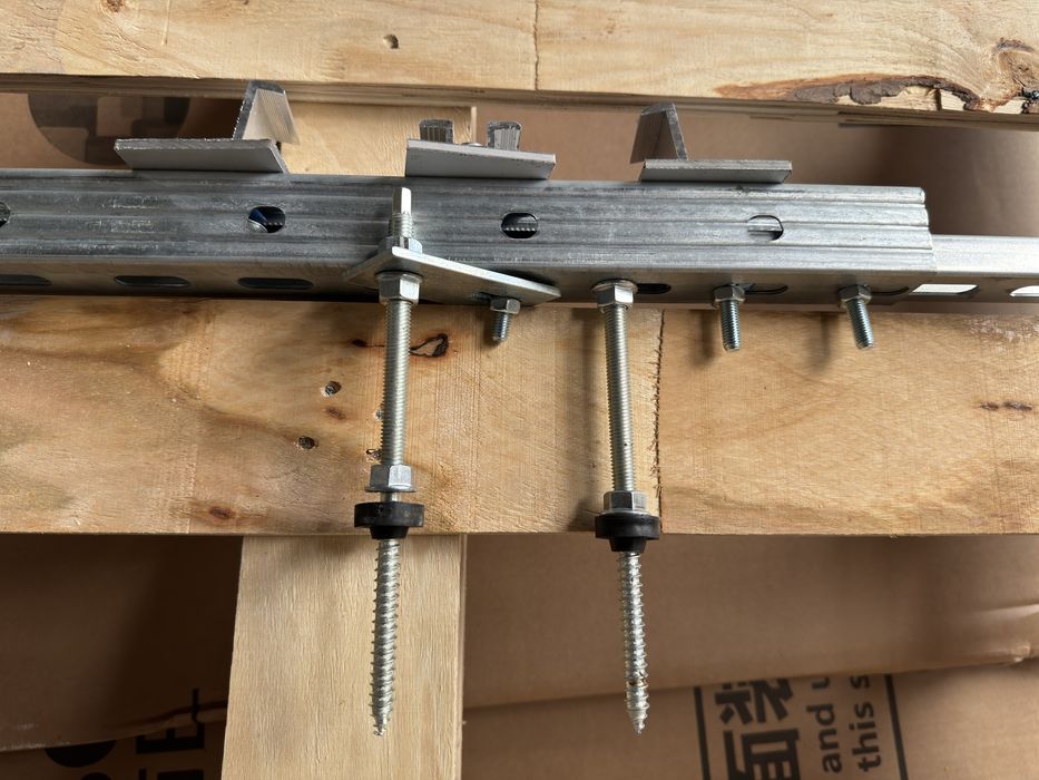 Крепление для солнечных панелей кріплення для сонячних батарей