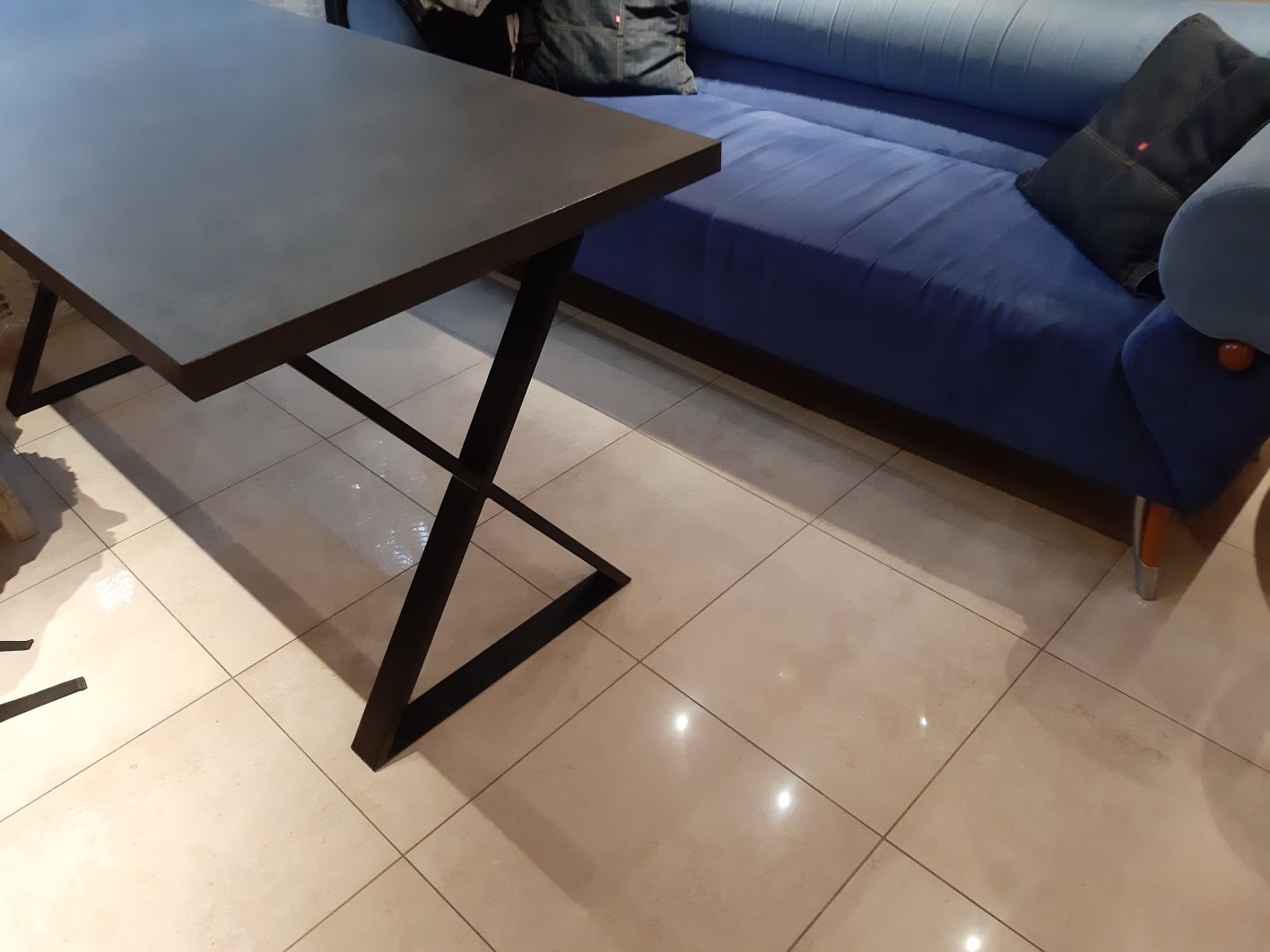 Stół biurko nogi metal kolekcja loft antracyt stabilne jakość blat