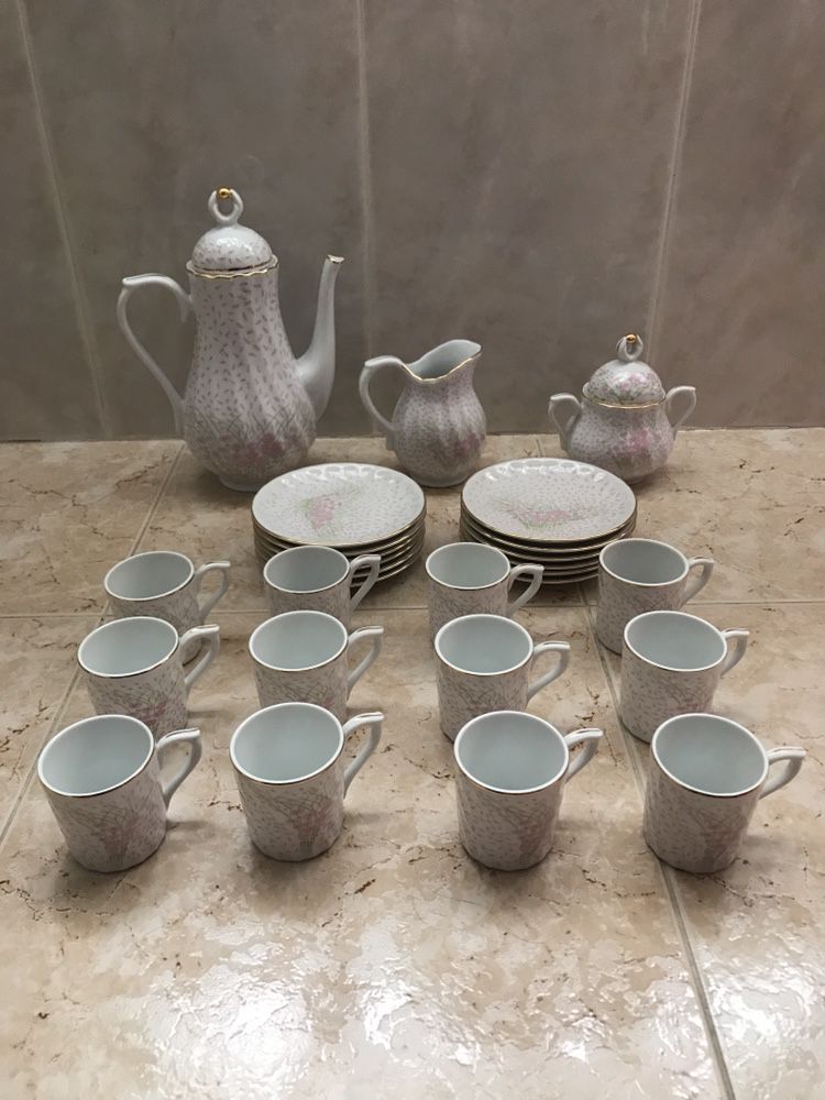 Conjunto de café de porcelana (loiça)