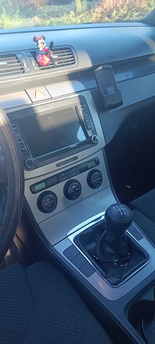 Volkswagen Passat B6 com motor 1.9 130cv