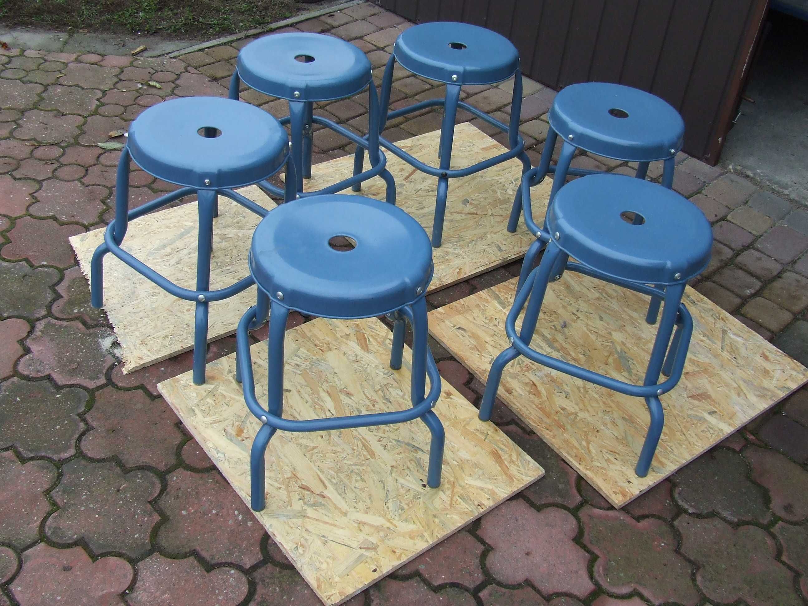 Taboret metalowy. Define House Doctor
